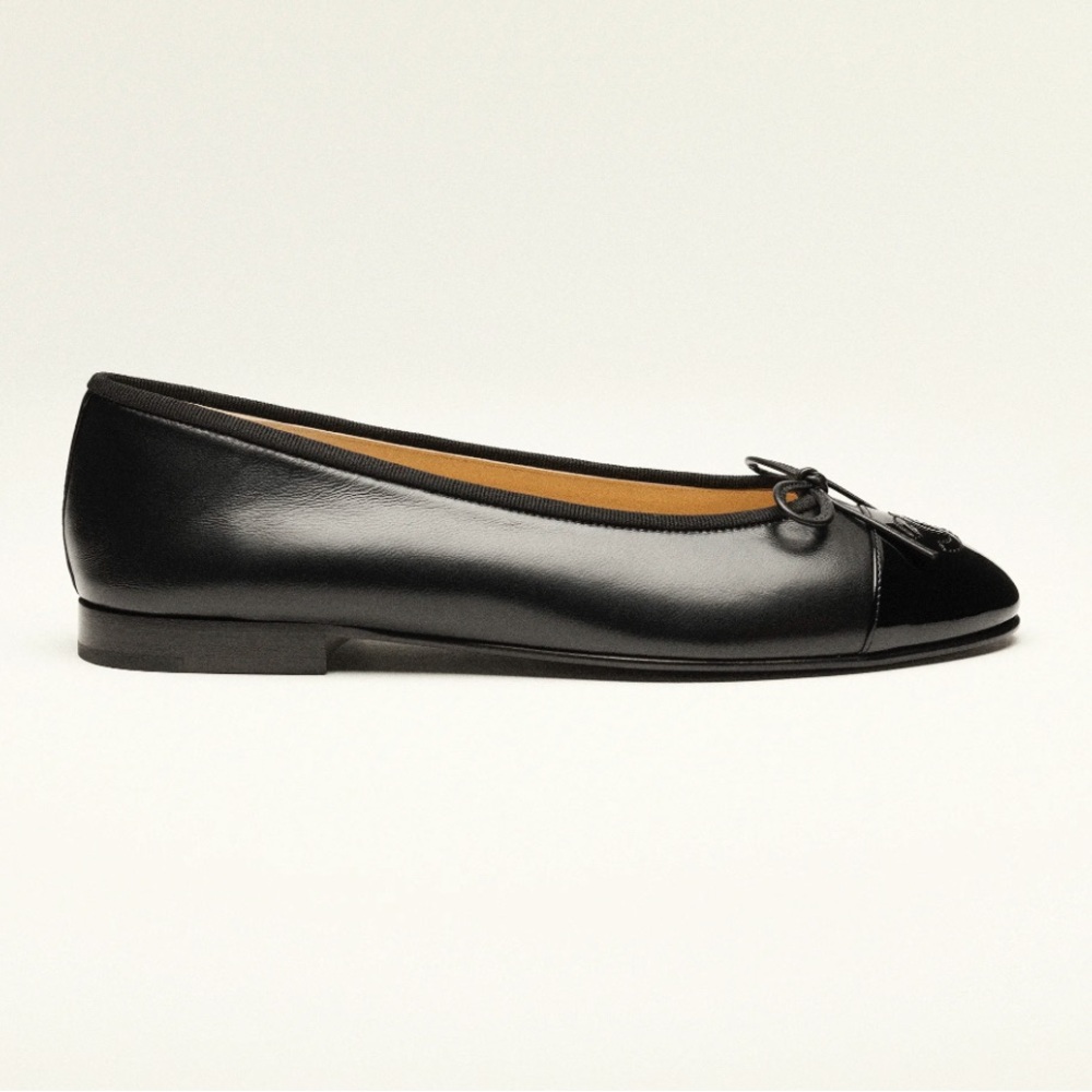 CHANEL Black Leather Flat